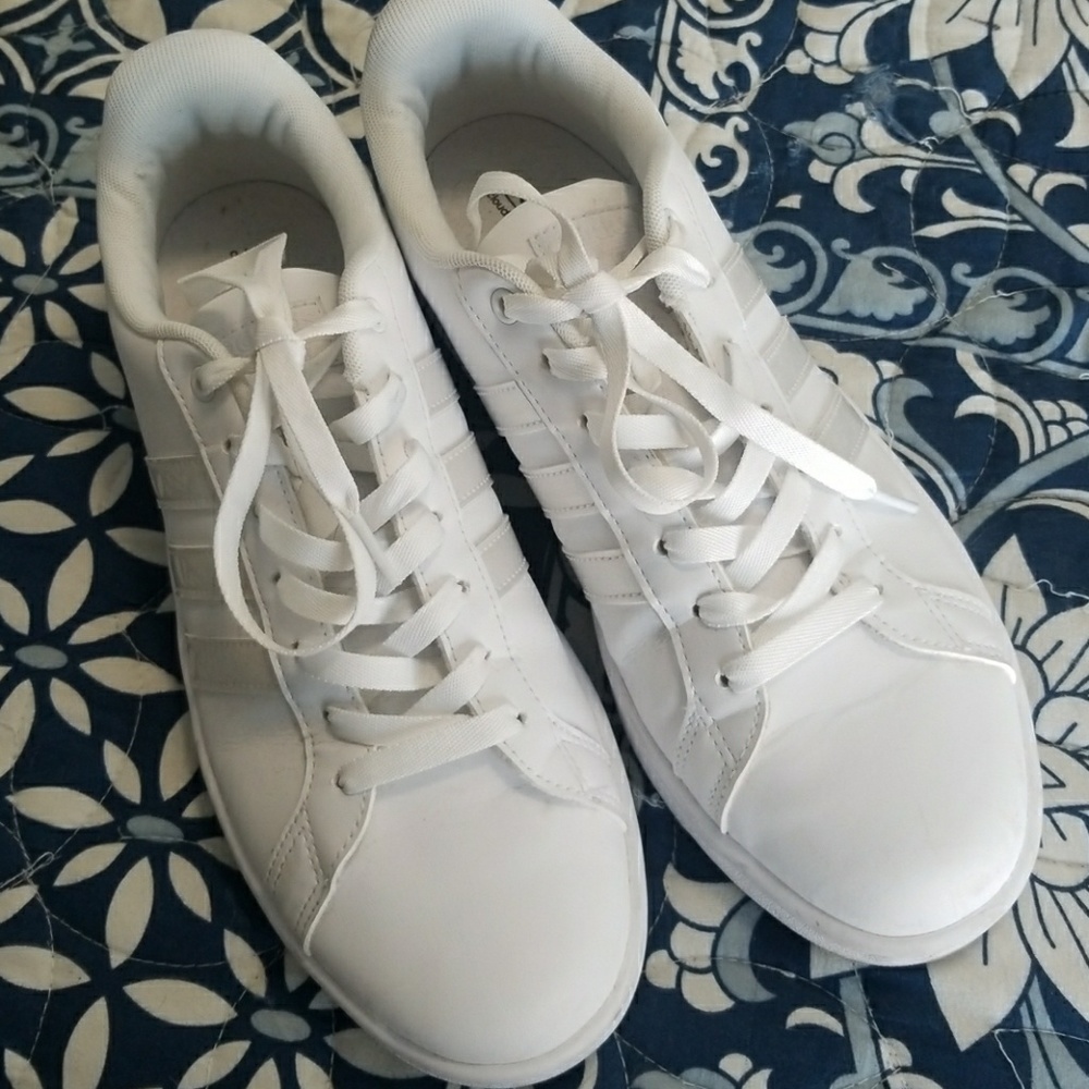Adidas Neo